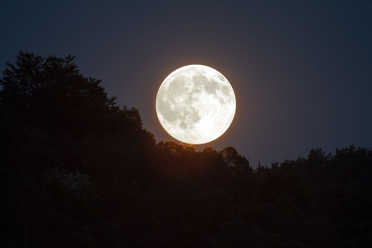 full-moon-image